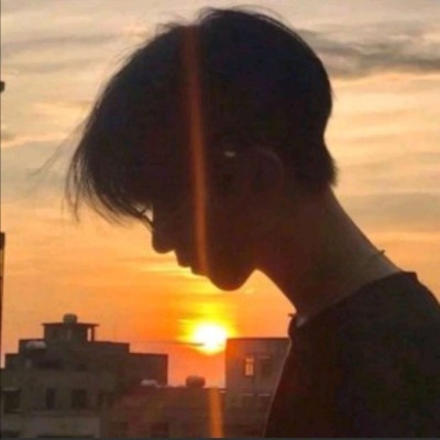 干净清爽个性男生头像用只猪什么意思图片