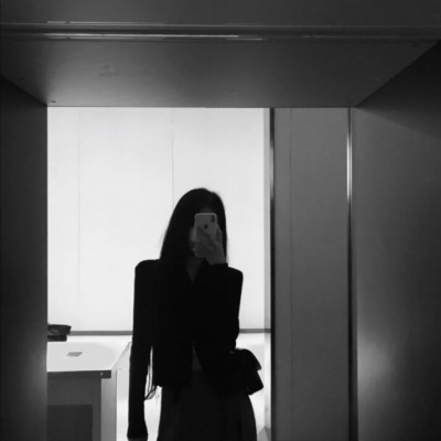 情侣QQ女生头像背影