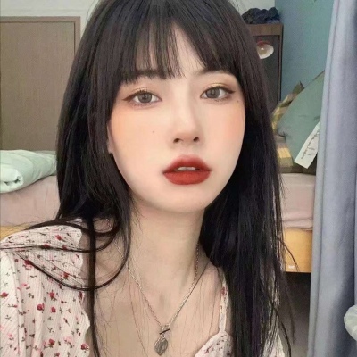 qq动漫长发女生头像