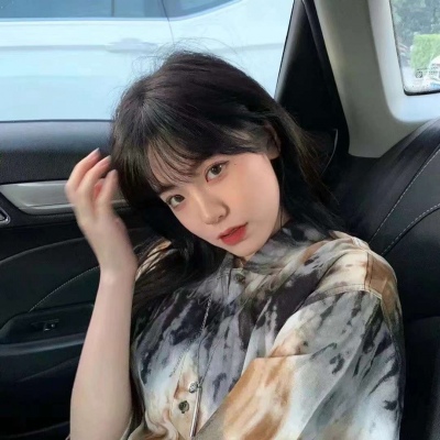 qq动漫长发女生头像
