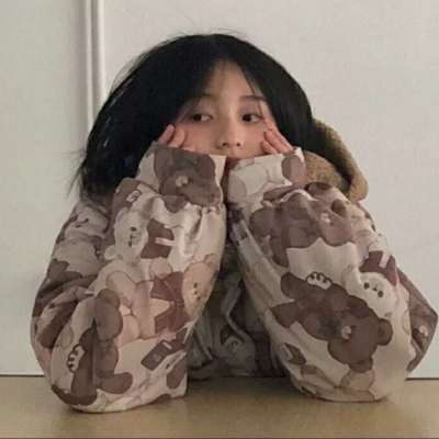 2021年好看的女生头像照片真人图片