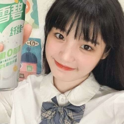 高清初恋温柔的漫画头像女生图片