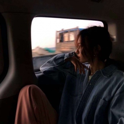 qq上好看的头像女生图片