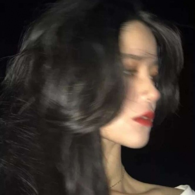 qq上好看的头像女生图片