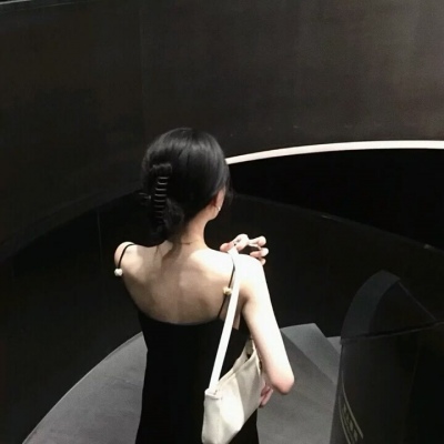 qq上好看的头像女生图片