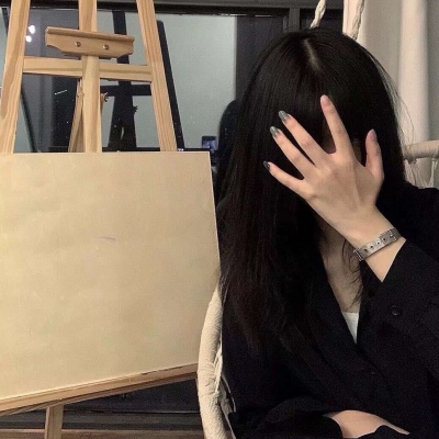 qq上好看的头像女生图片