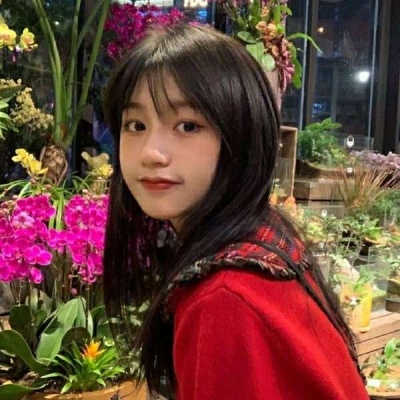 高清红色的2021年微信本命年头像黑白长腿女神头像女生图片