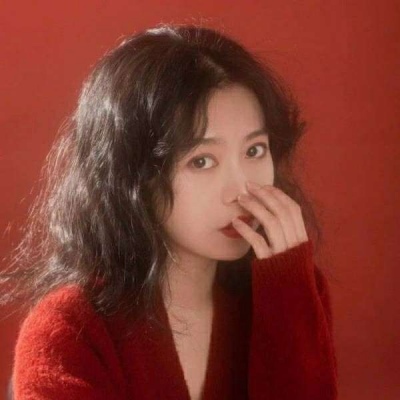 高清红色的2021年微信本命年头像黑白长腿女神头像女生图片
