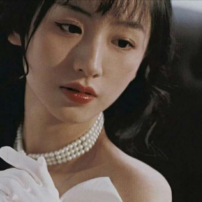 超好看的qq头像女生