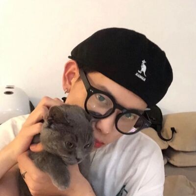 一眼就沦陷的男友力爆棚的头发凌乱的男生头像图片