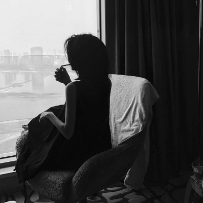 头像 女生白色系头像