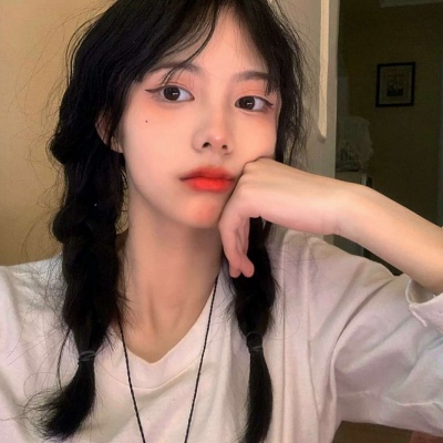 qq女生头像校服女生
