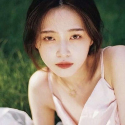 女生头像霸气黑色衣服图片