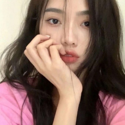 个性网女生头像拿手机