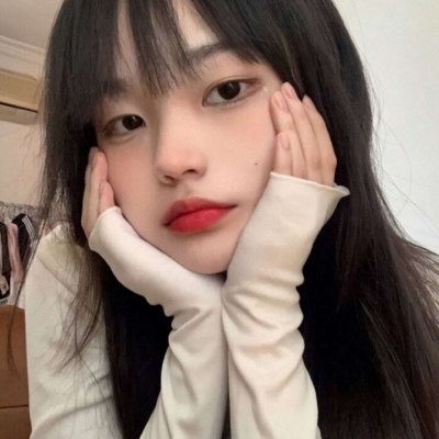 个性网女生头像拿手机