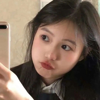 个性网女生头像拿手机