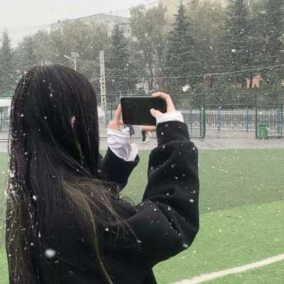 qq头像学霸女生头像