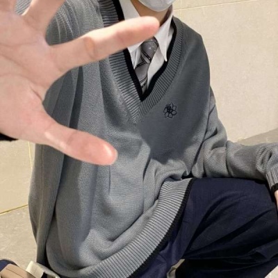 不露脸但很有气质的潮流qq霸气高冷男生动漫头像