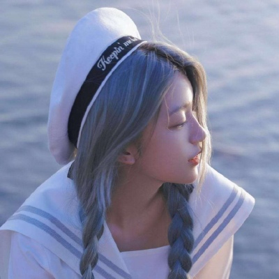 短发霸气女生头像图片图片