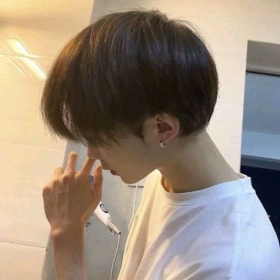 ins风超拽帅气王者五排男生头像图片