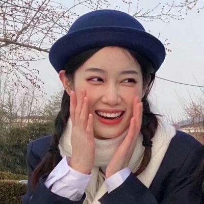 qq好看的女生头像背影图片