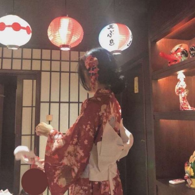 qq头像女生高冷霸气