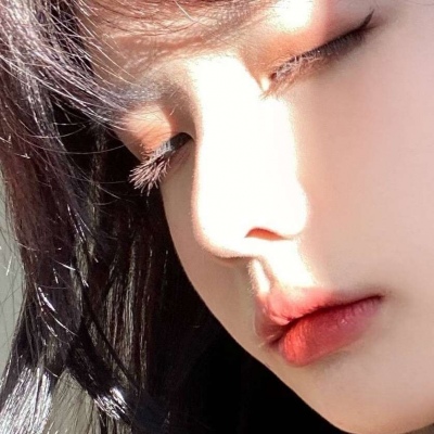 个性气质欧美女生头像