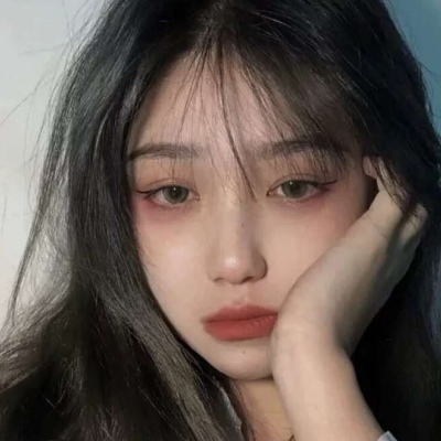 qq头像中年女生头像
