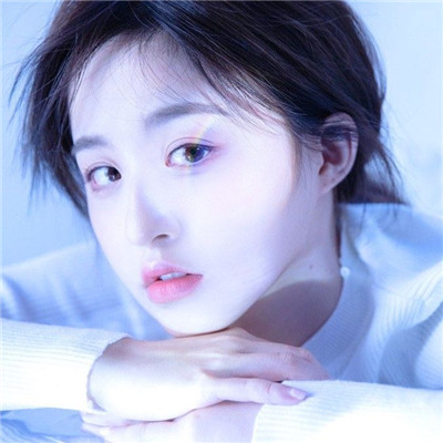 简约动漫图片女生头像图片