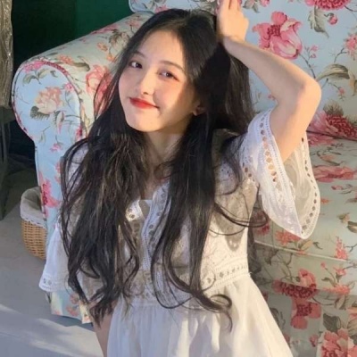 qq动漫女生霸气头像
