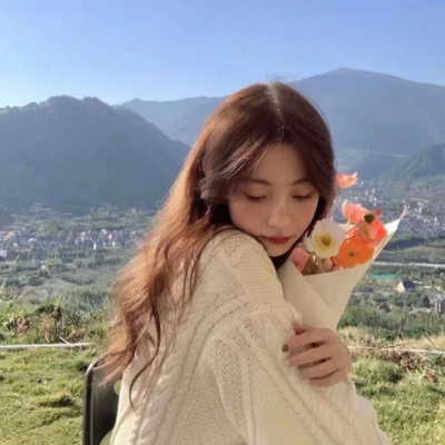 qq动漫女生霸气头像