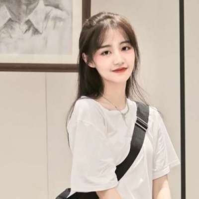 qq动漫女生霸气头像