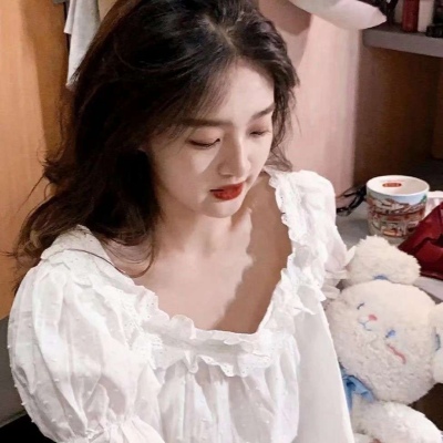 qq动漫女生霸气头像