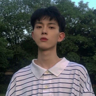 痞帅痞帅的自质带字头像男生图片