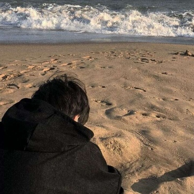 痞帅痞帅的自质带字头像男生图片