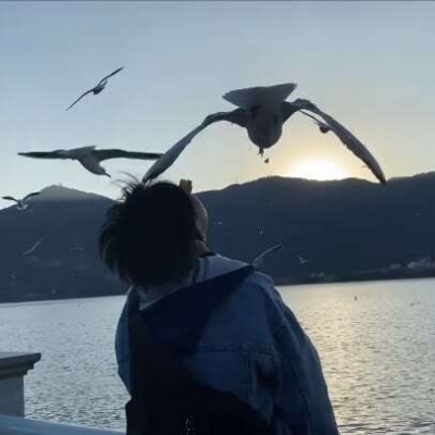 痞帅痞帅的自质带字头像男生图片