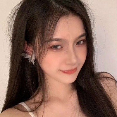 唯美卡通短发女生头像