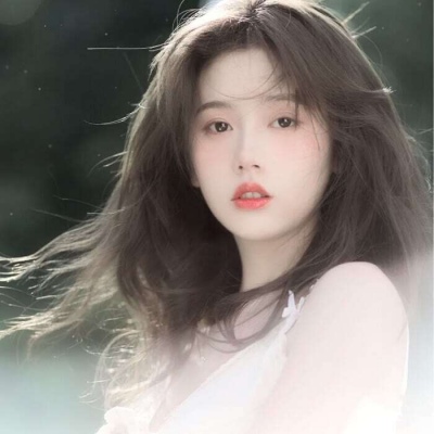 带帽子的qq女生头像图片