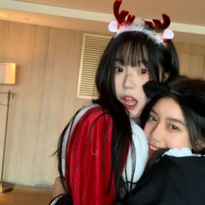 带帽子的qq女生头像图片