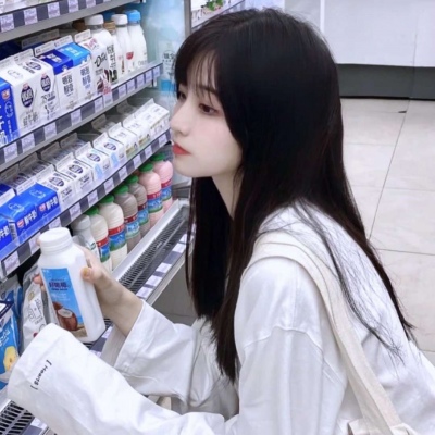 卡通人物头像女生可爱