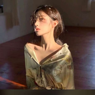卡通人物头像女生可爱