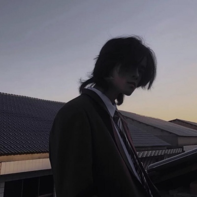 抖音超火的男生打招呼的头像图片
