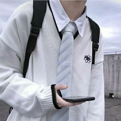 抖音超火的男生打招呼的头像图片