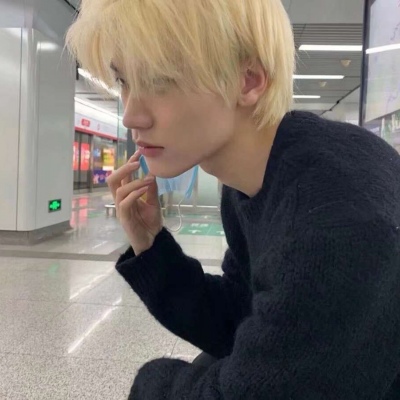 霸总气质超酷的qq头像男生霸气灰色头像图片图片