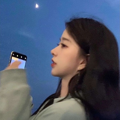 带帽子的qq女生头像