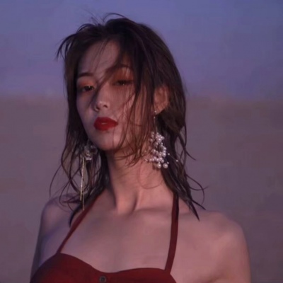 微信头像女生卡通高冷