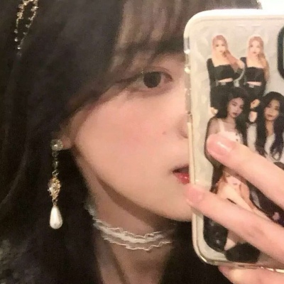 扣扣头像女生短发可爱