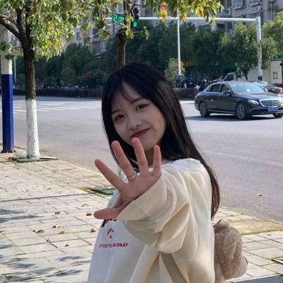 扣扣头像女生短发可爱