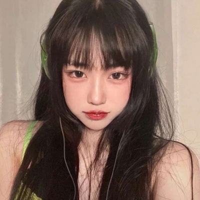 冬天女生头像唯美图片