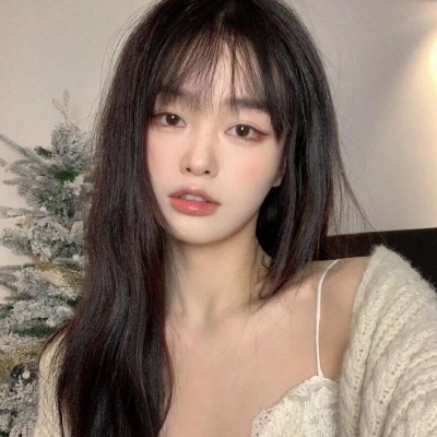 冬天女生头像唯美图片